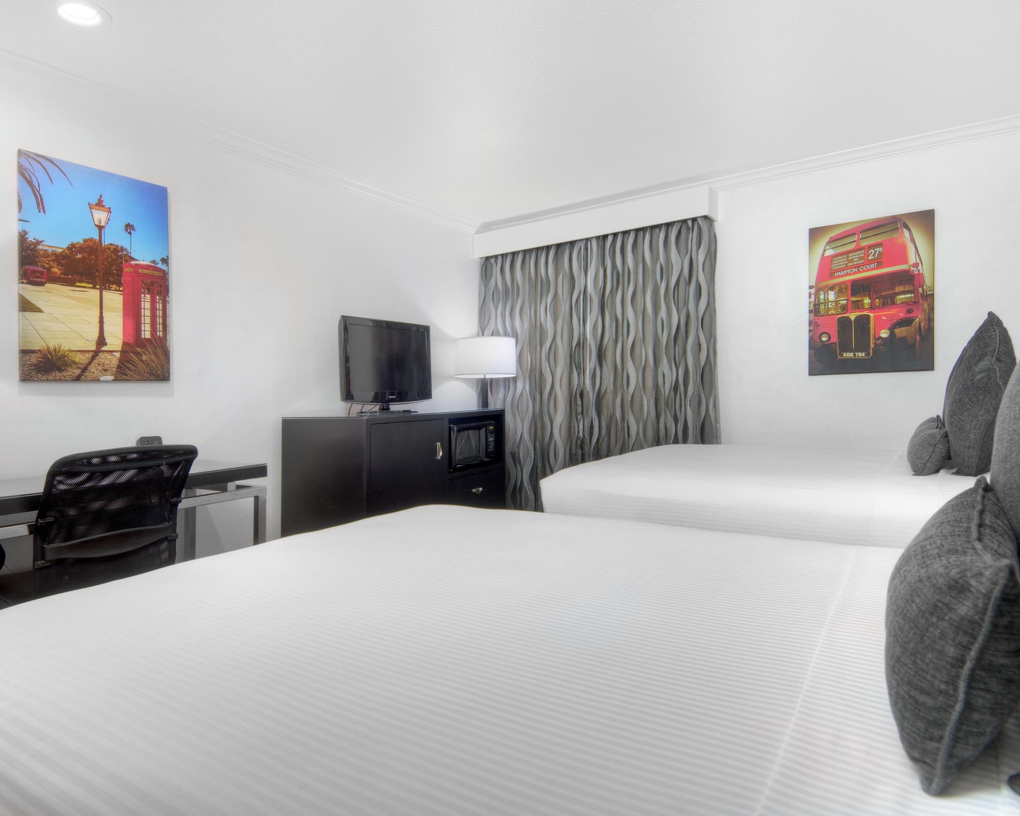 דיוויס Aggie Inn, Ascend Hotel Collection מראה חיצוני תמונה